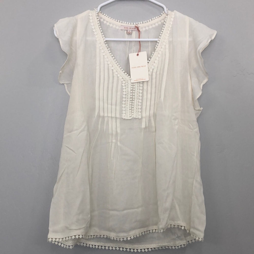 Sky’s are Blue Gina Ruffle Top